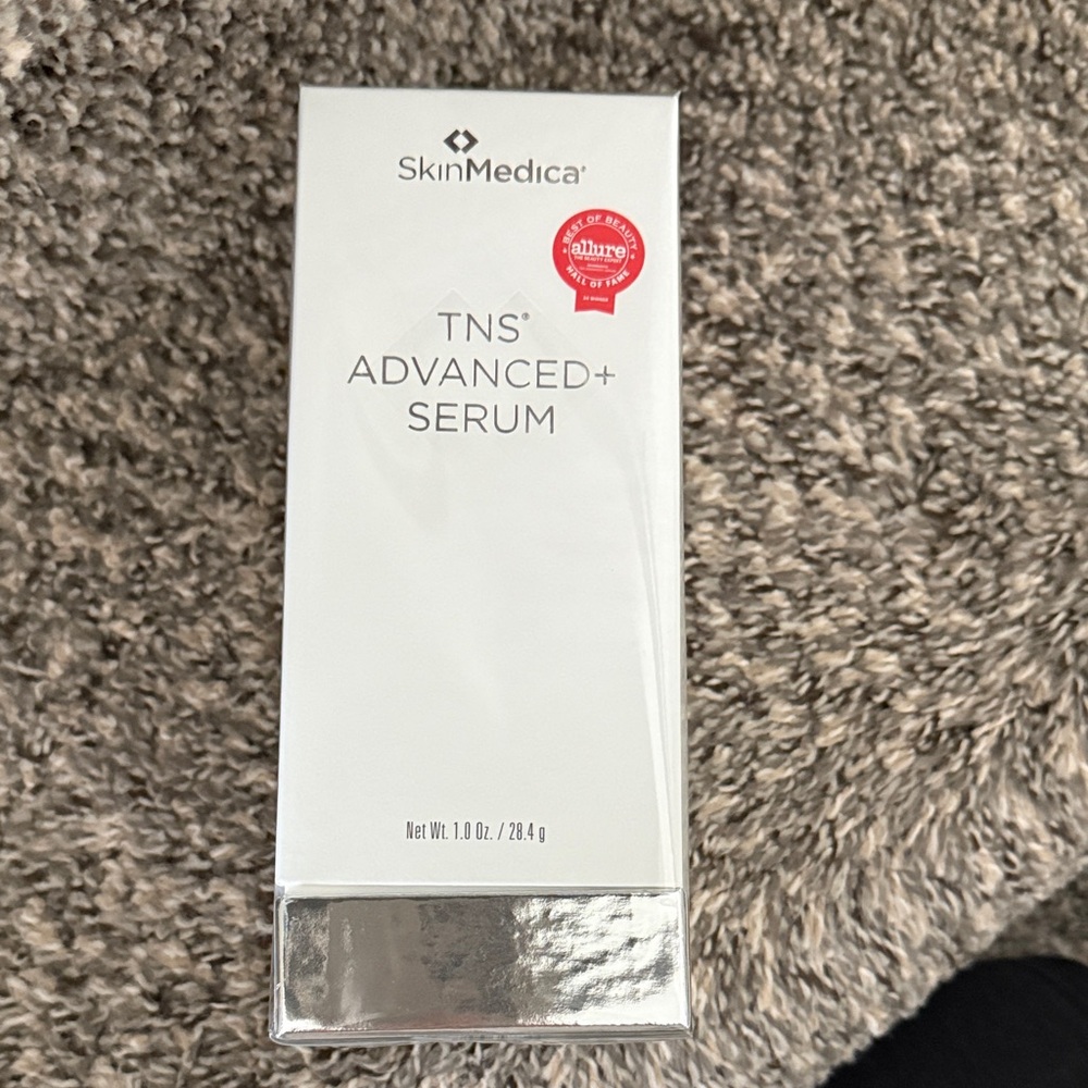 SkinMedica TNS Advanced+ Serum - Elegant White and Silver